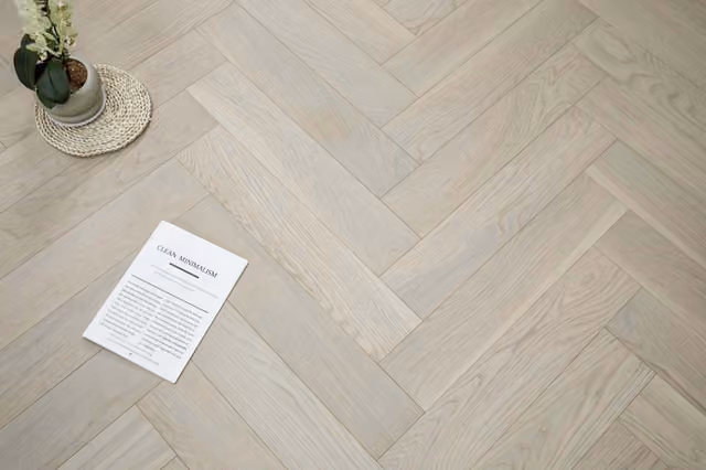 Herringbone & Wide Plank Oak